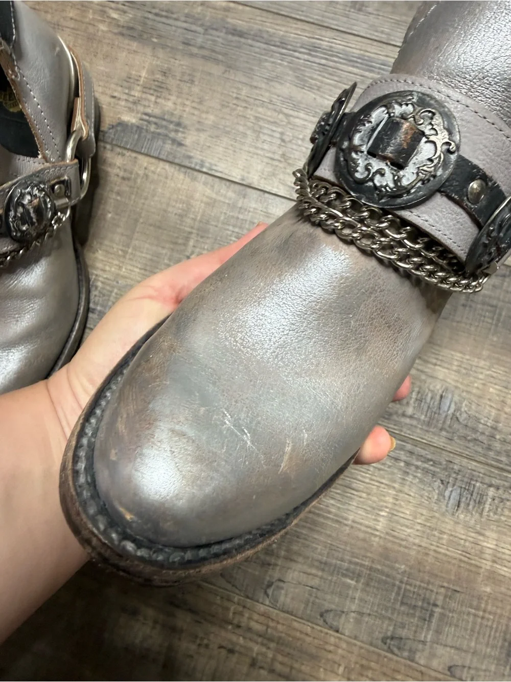Freebirds Mystic Metallic Silver Western-Inspired Ankle Booties Buckle Size 6